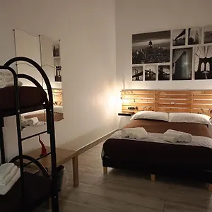 Gasthuis La Casa Del Rione Sanita', Napels