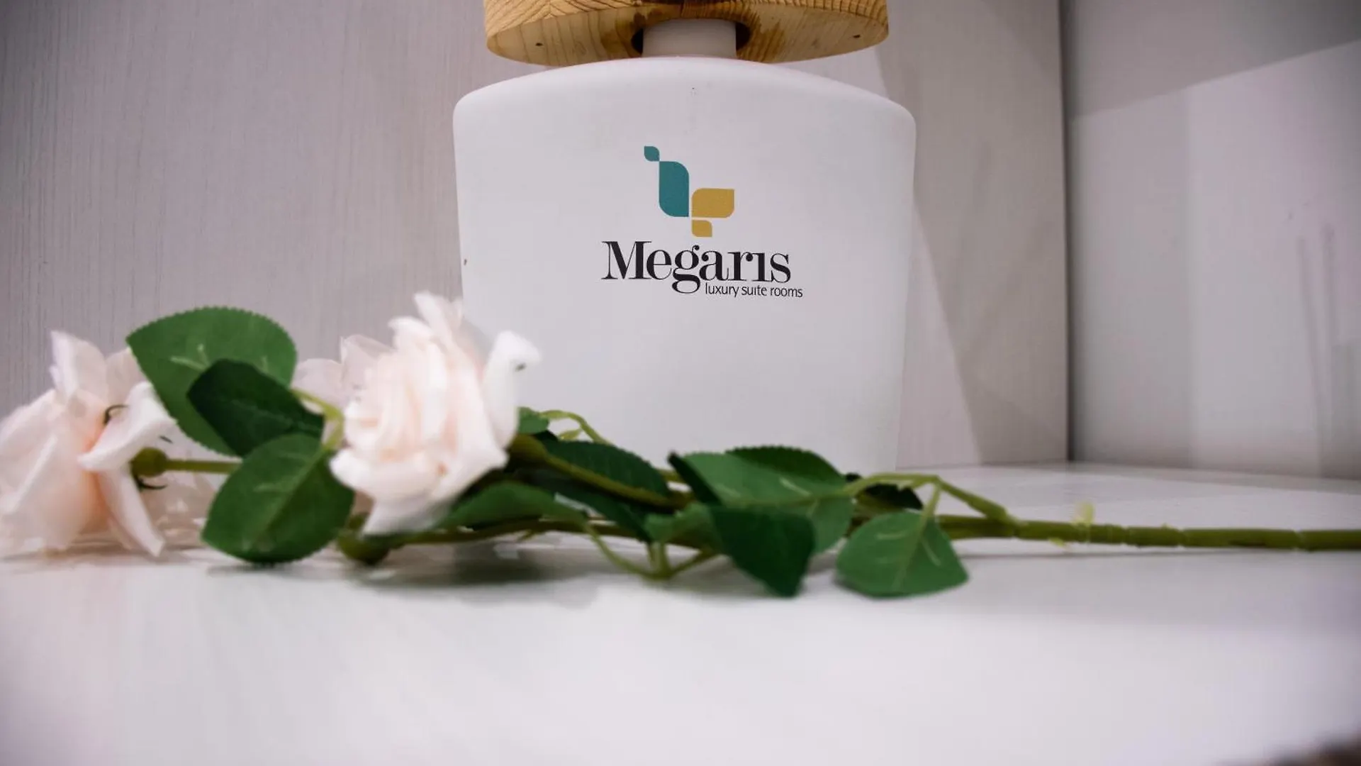 Megaris Luxury Suite Rooms Neapel 0*,  Italien