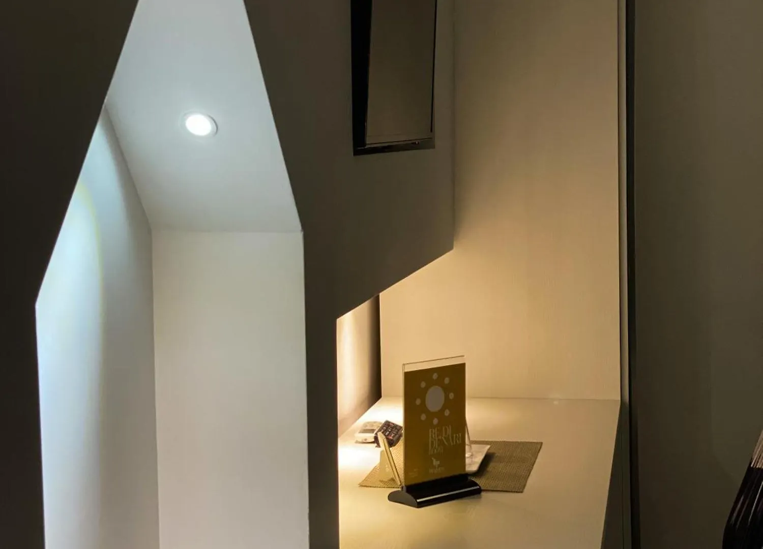 住宿加早餐酒店 Megaris Luxury Suite Rooms 那不勒斯 意大利