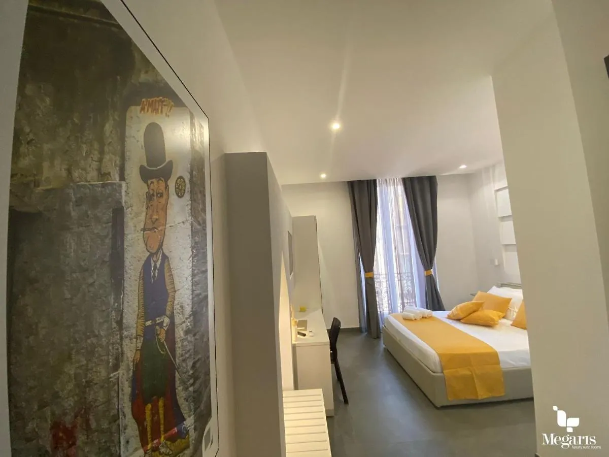 Couette-café Megaris Luxury Suite Rooms Naples