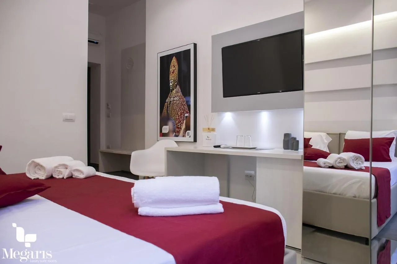 Megaris Luxury Suite Rooms Naples 0*,  Italie