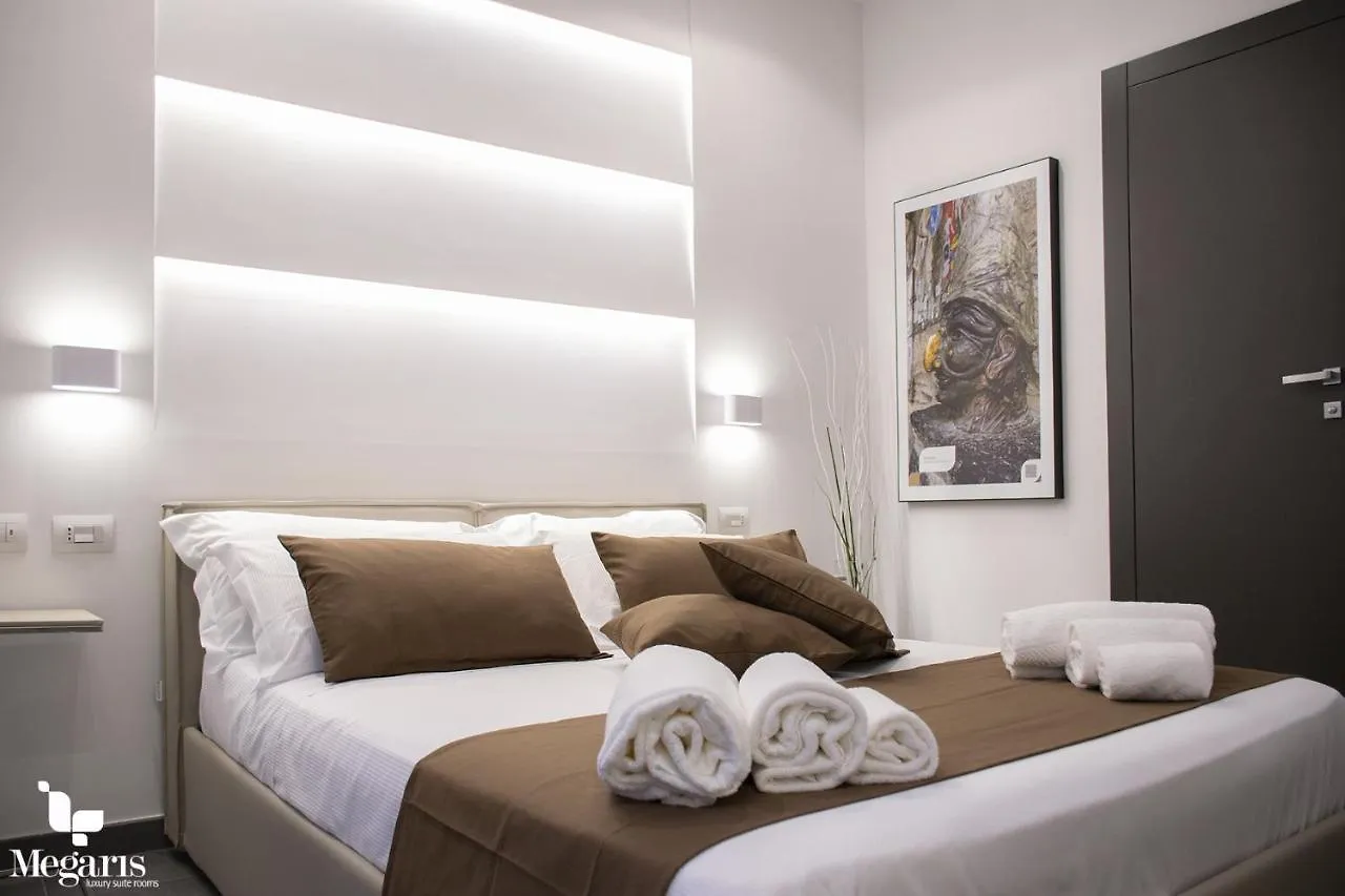 Megaris Luxury Suite Rooms Naples Couette-café